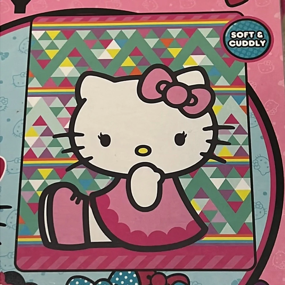 Hello Kitty Silky Soft Throw